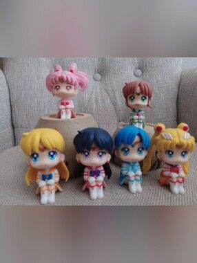 Set Of 6 Sailor Moon Characters Mini Figures